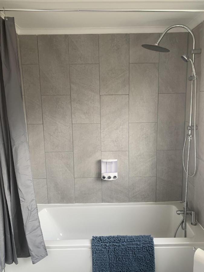 Crowthorne House, Beautiful 3 Bedroom Home For Upto 8 Guests, With Sofa Bed Cul-De-Sac With Private Driveway Nottingham Ngoại thất bức ảnh